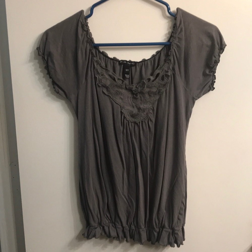 Light grey top